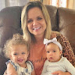 Meet your Posher, Traci